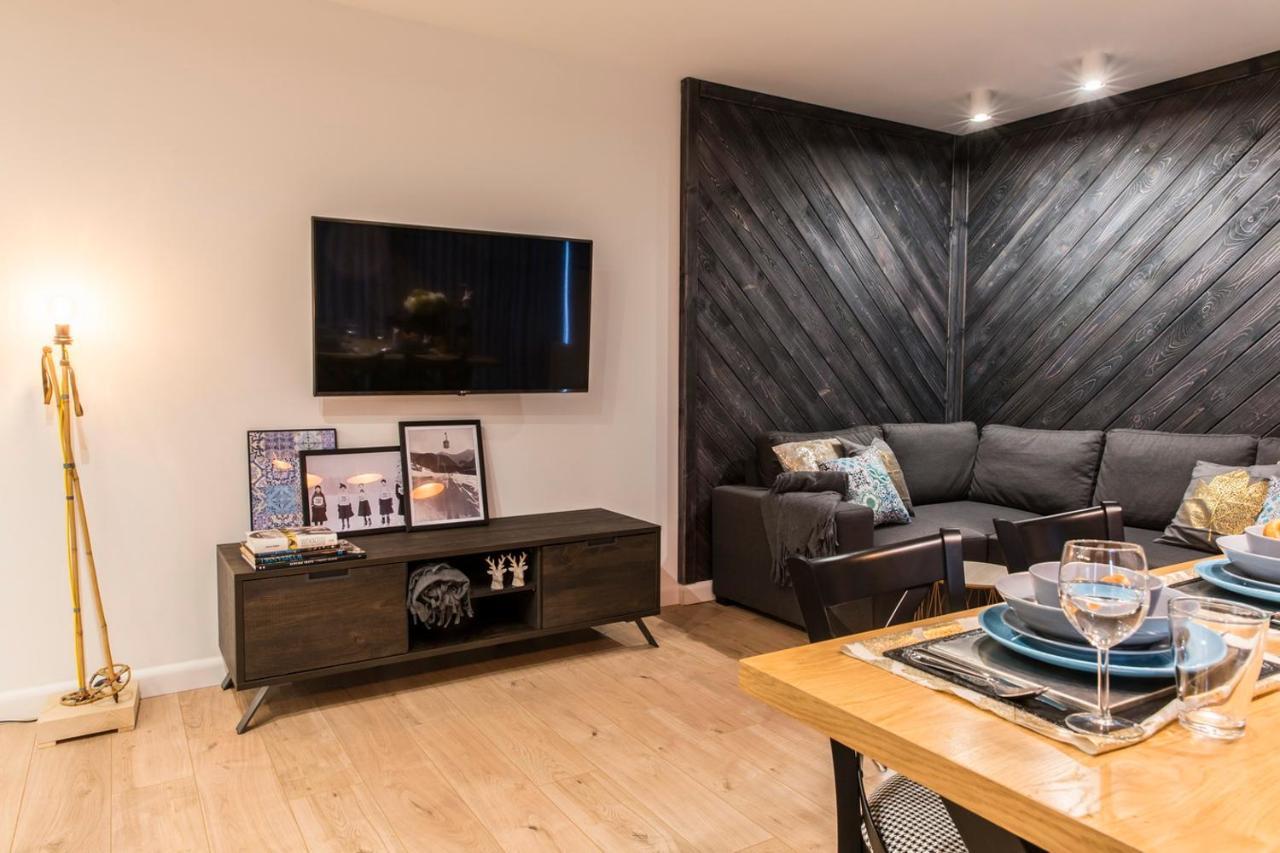 Udanypobyt Apartament Carmen Zakopane Ngoại thất bức ảnh